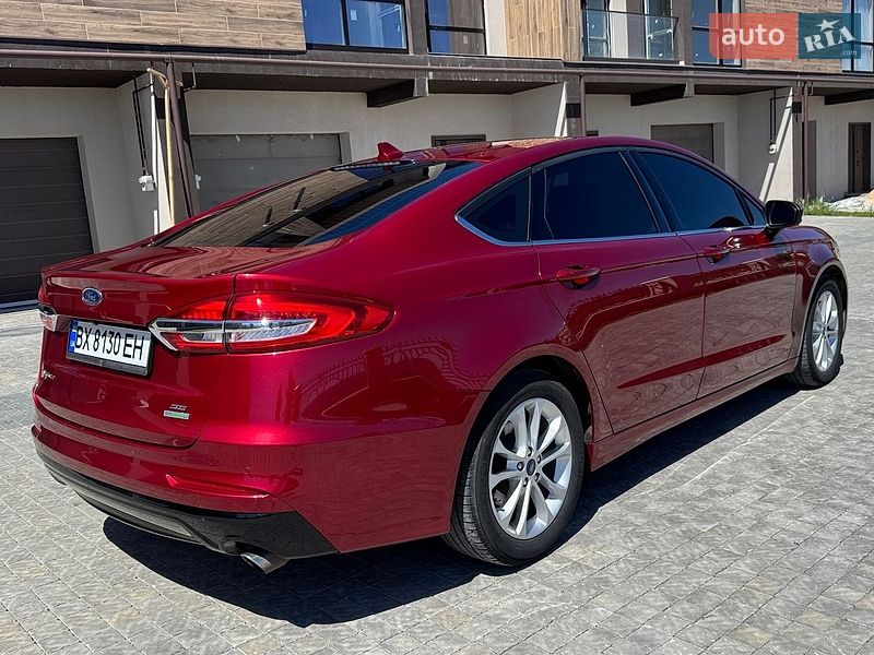Седан Ford Fusion 2019 в Одессе