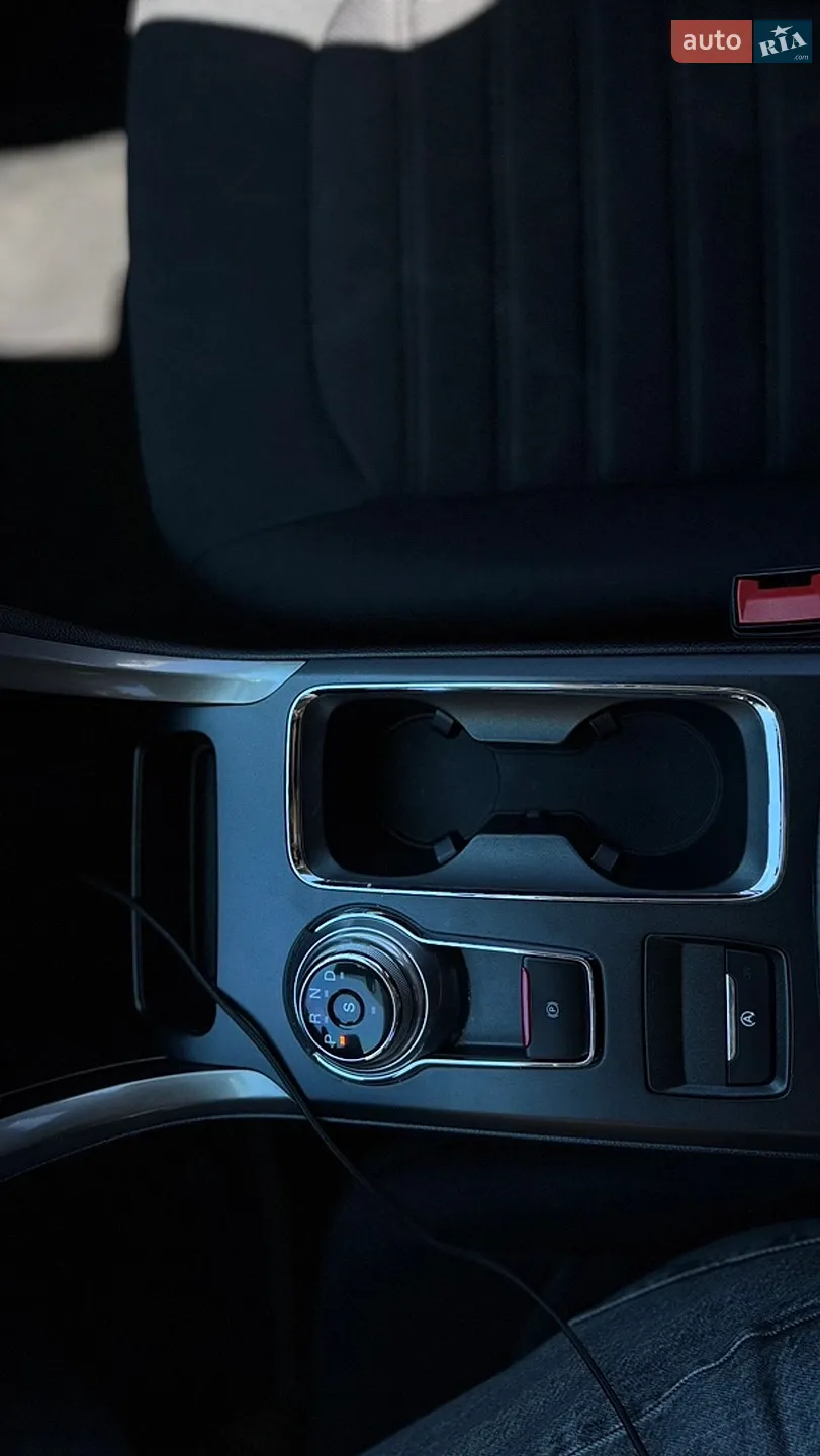 2019 Ford Fusion - мініатюра 16