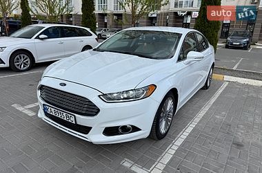 Седан Ford Fusion 2015 в Киеве