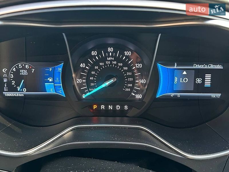 Седан Ford Fusion 2014 в Калуше