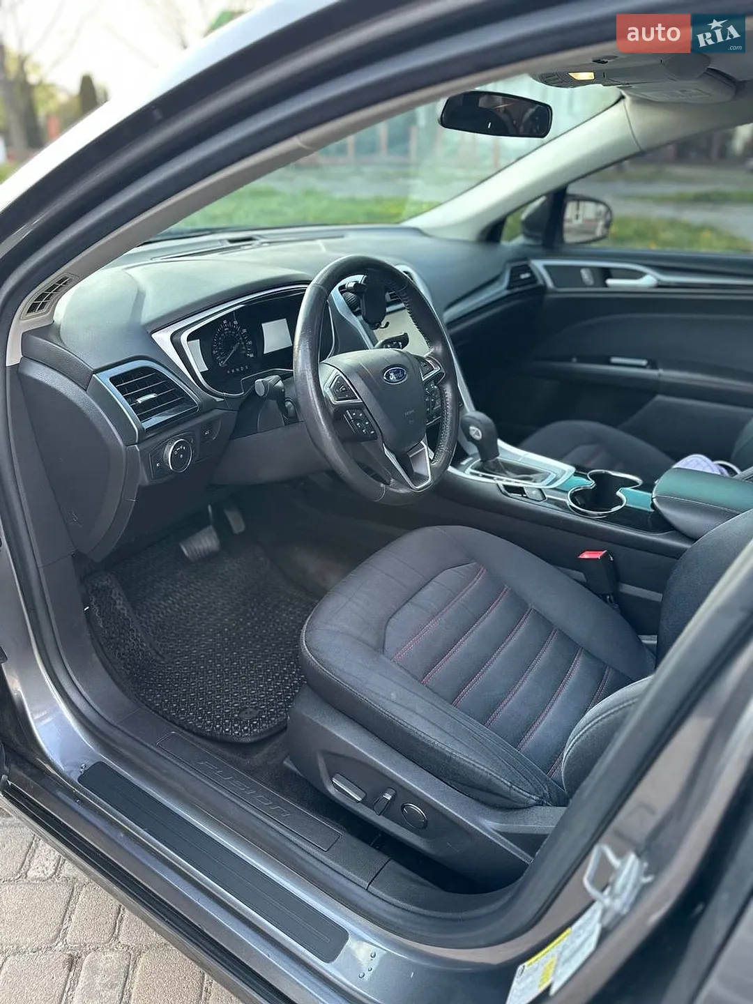 2014 Ford Fusion - мініатюра 45