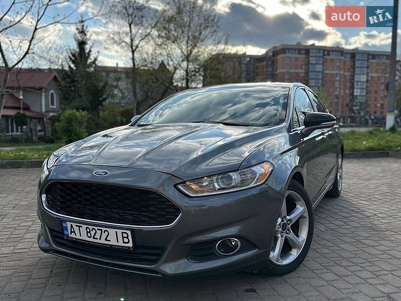 Седан Ford Fusion 2014 в Калуше