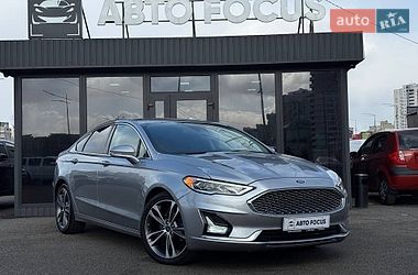 Седан Ford Fusion 2019 в Киеве