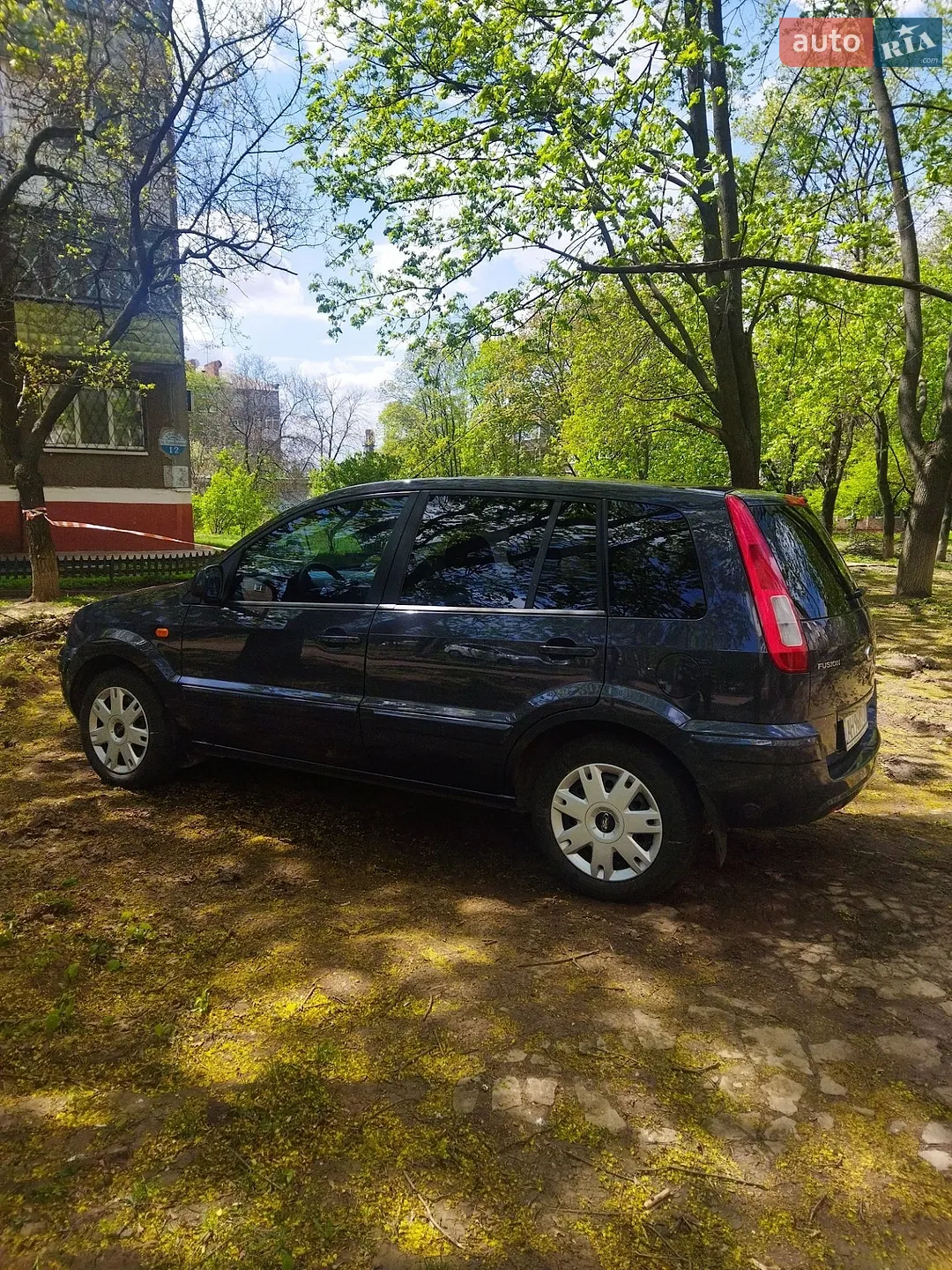 2011 Ford Fusion - мініатюра 10