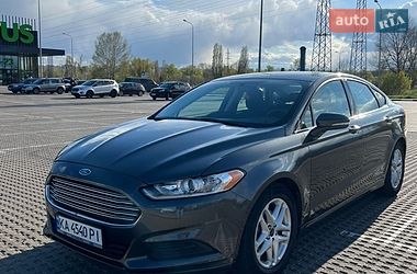 Седан Ford Fusion 2015 в Киеве