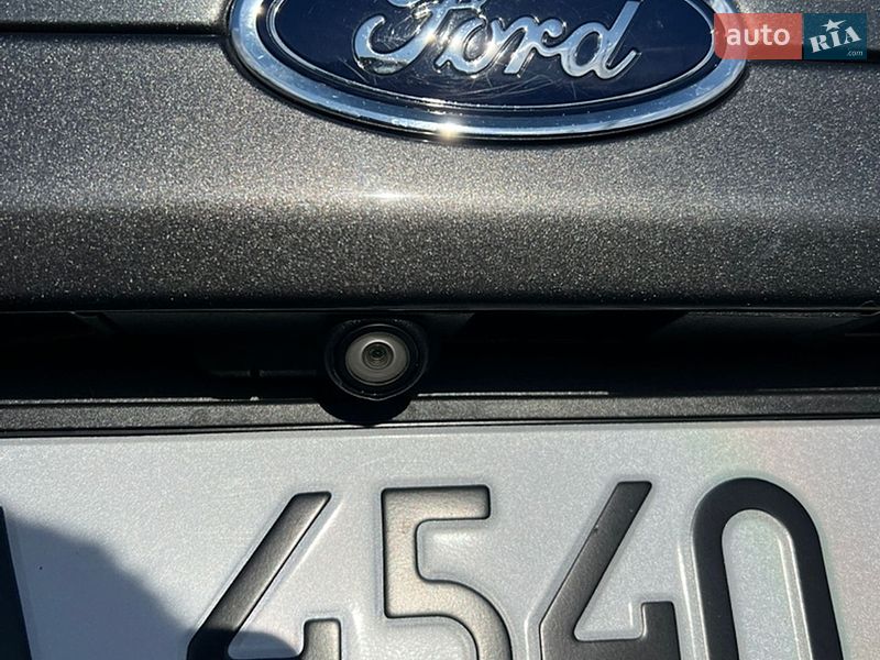 Седан Ford Fusion 2015 в Києві