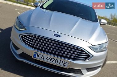 Седан Ford Fusion 2016 в Киеве