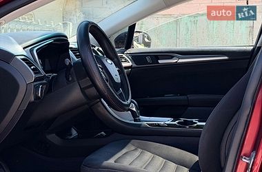 Седан Ford Fusion 2013 в Запоріжжі