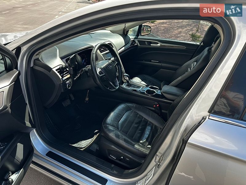 Седан Ford Fusion 2013 в Киеве