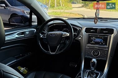 Седан Ford Fusion 2013 в Киеве