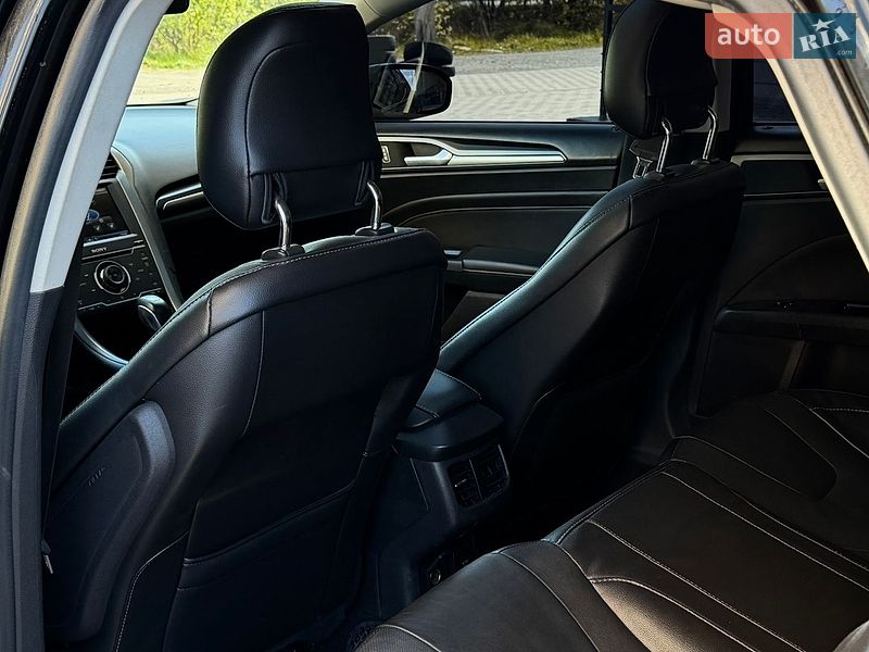 Седан Ford Fusion 2013 в Киеве