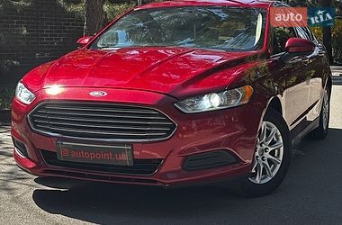 Седан Ford Fusion 2014 в Білогородці