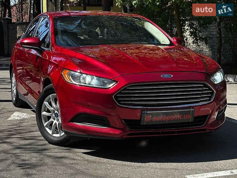 Седан Ford Fusion 2014 в Білогородці
