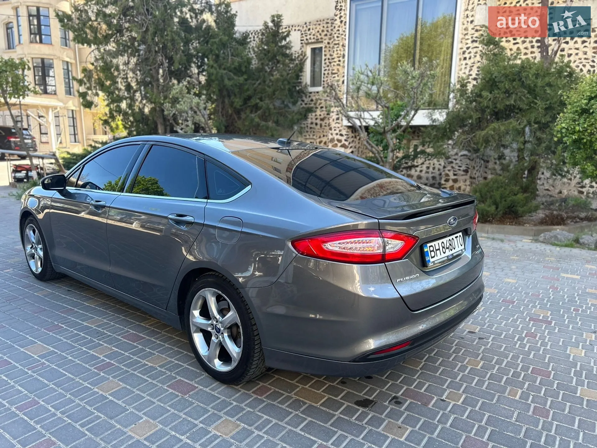 2013 Ford Fusion - мініатюра 18