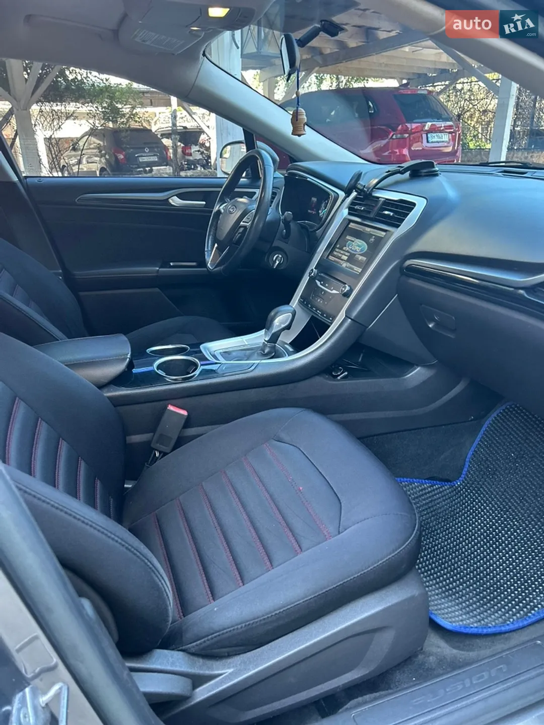 2013 Ford Fusion - мініатюра 32