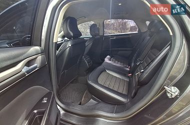 Седан Ford Fusion 2017 в Барышевке