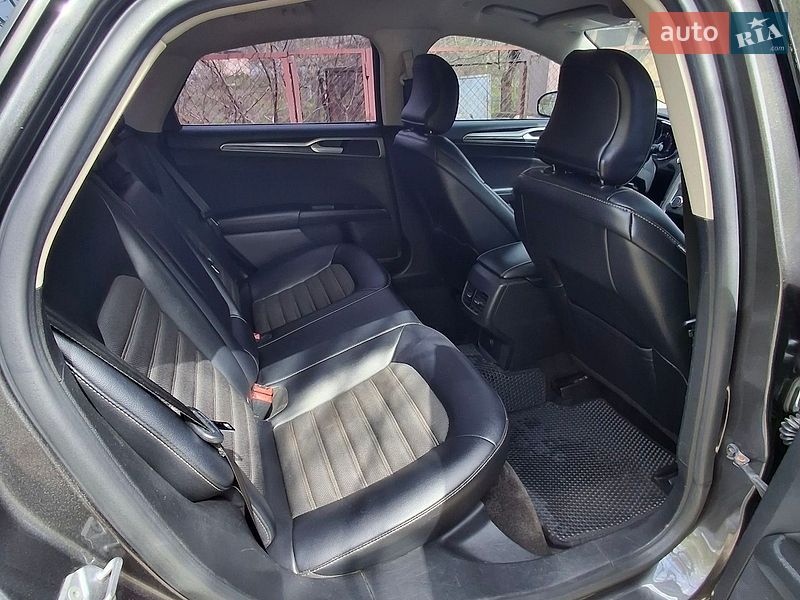 Седан Ford Fusion 2017 в Барышевке