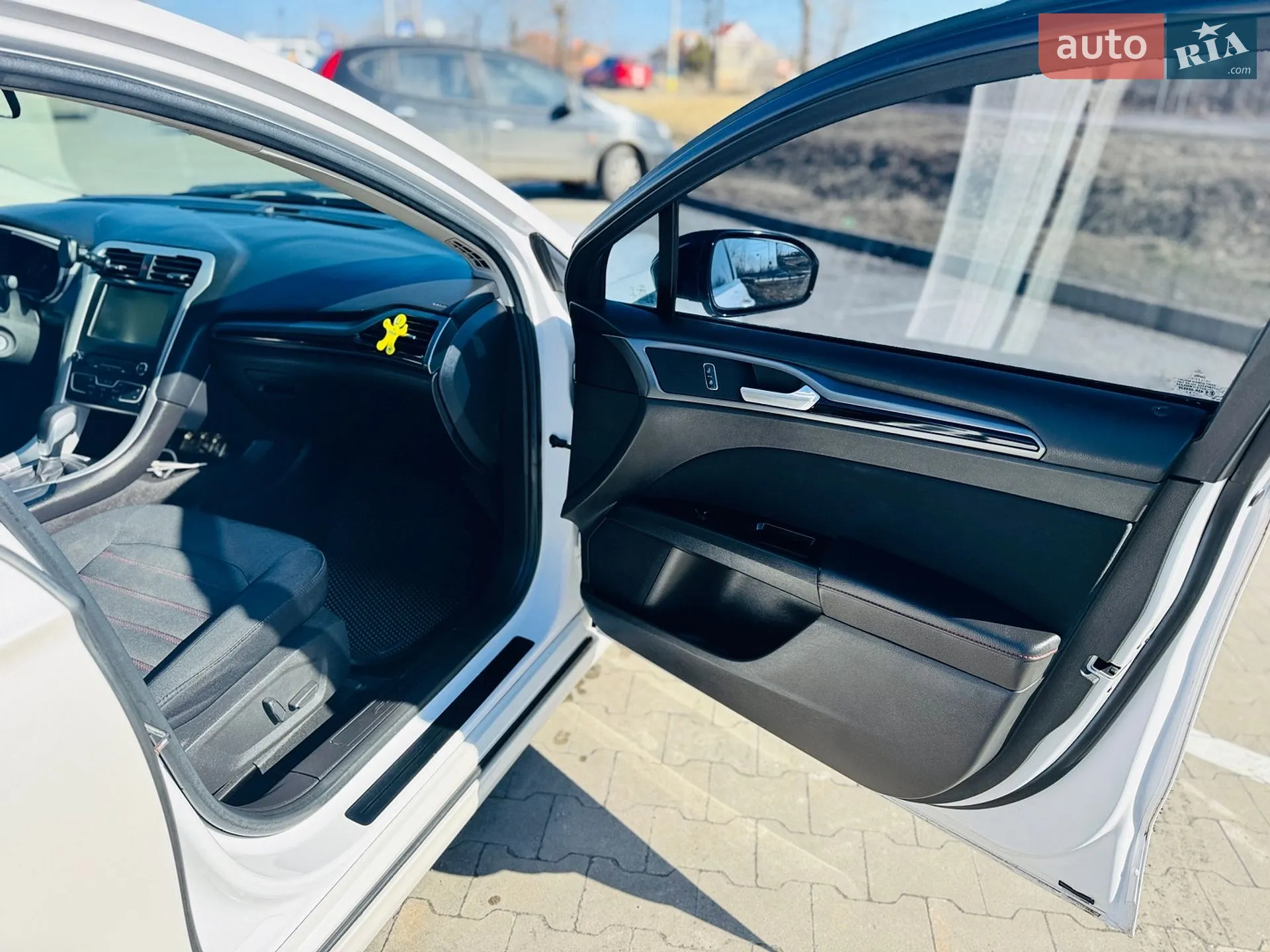 2015 Ford Fusion - мініатюра 16