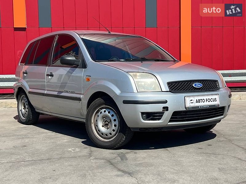 Ford Fusion 2004