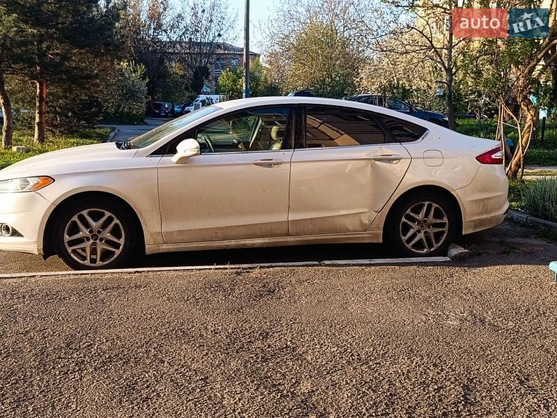 Седан Ford Fusion 2014 в Боярке