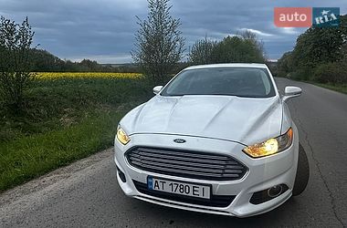 Седан Ford Fusion 2013 в Івано-Франківську