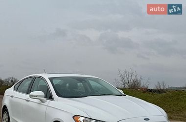 Седан Ford Fusion 2016 в Одесі