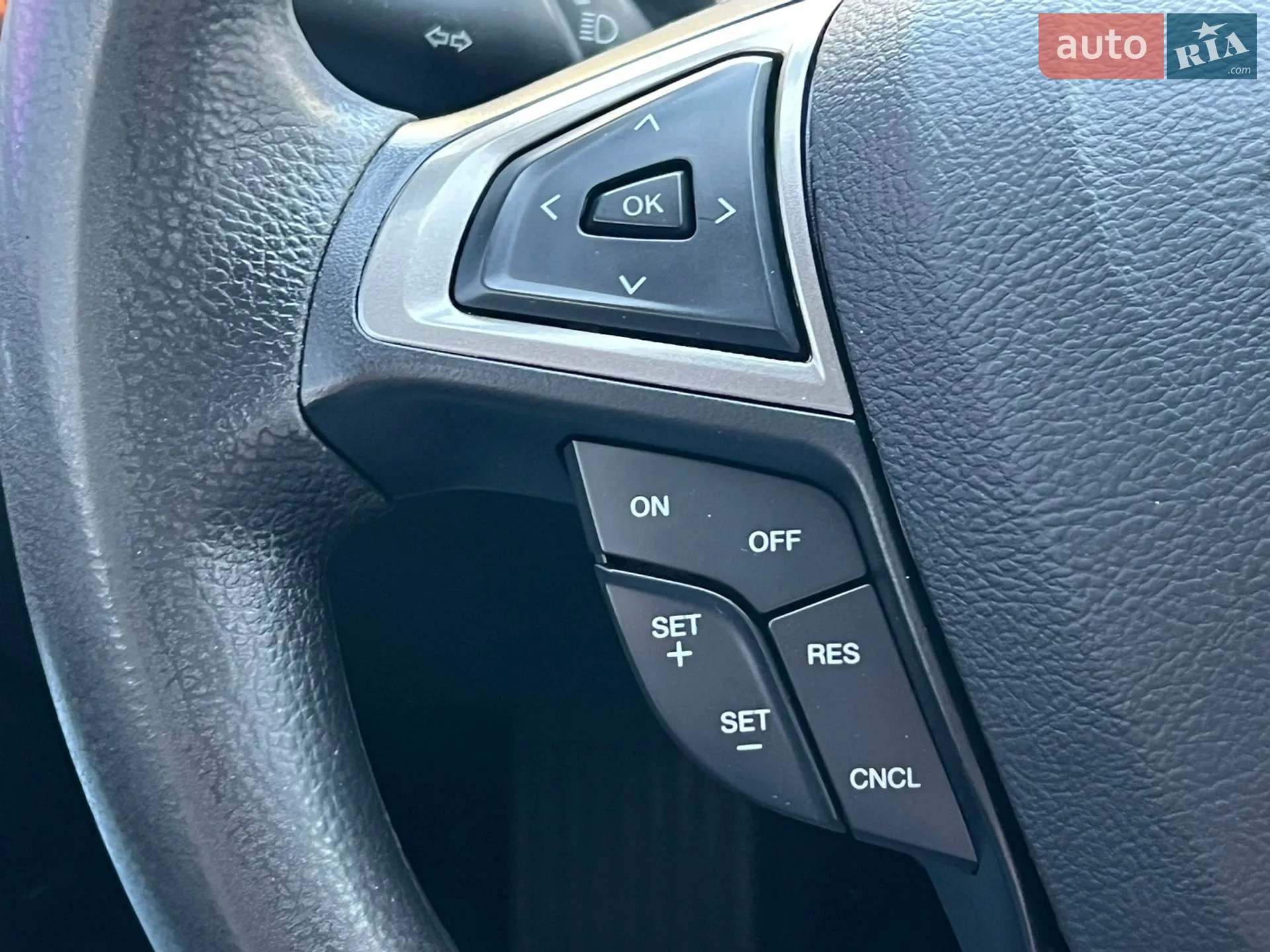 2016 Ford Fusion - мініатюра 21