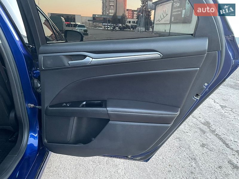 Седан Ford Fusion 2012 в Коломиї