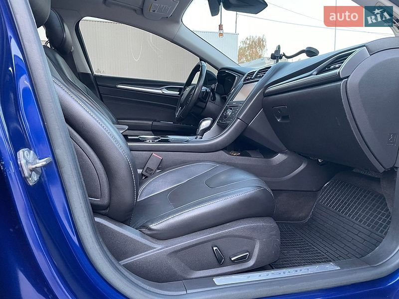 Седан Ford Fusion 2012 в Коломиї