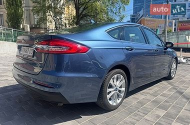 Седан Ford Fusion 2018 в Киеве