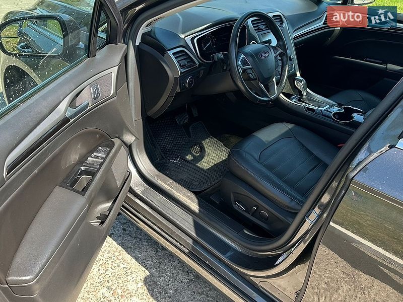 Седан Ford Fusion 2016 в Чернигове