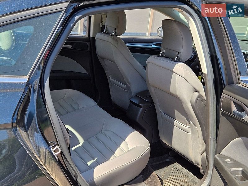Седан Ford Fusion 2014 в Києві