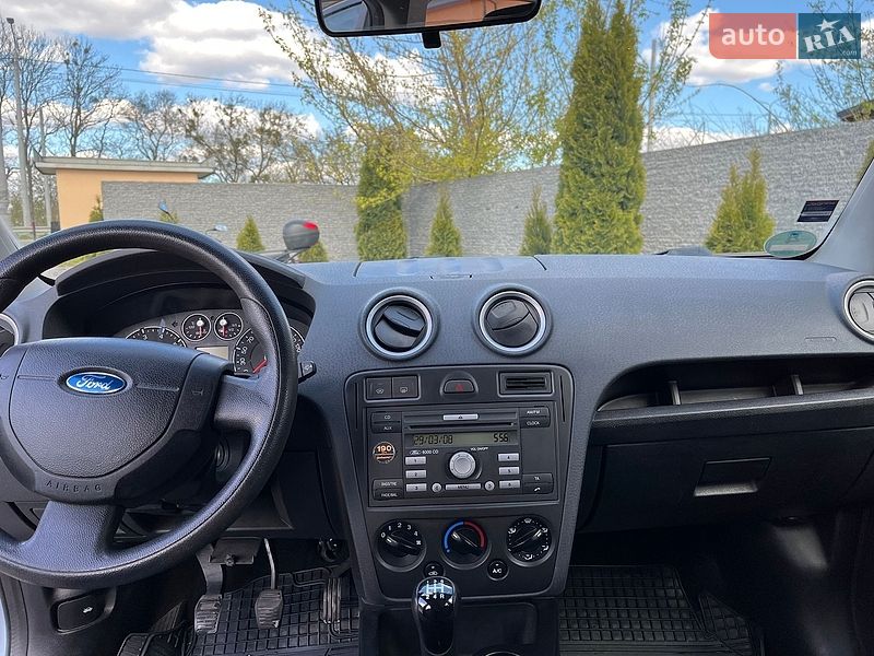 Хэтчбек Ford Fusion 2008 в Ровно
