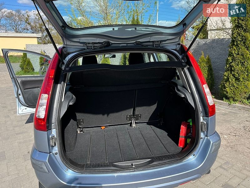 Хэтчбек Ford Fusion 2008 в Ровно