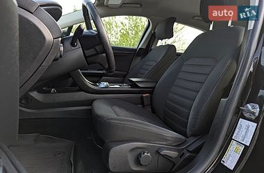 Седан Ford Fusion 2018 в Дрогобыче