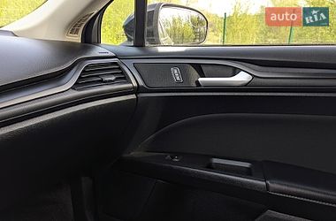Седан Ford Fusion 2018 в Дрогобыче