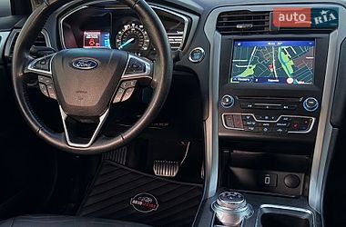 Седан Ford Fusion 2016 в Харькове