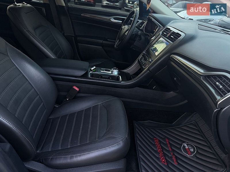 Седан Ford Fusion 2016 в Харькове