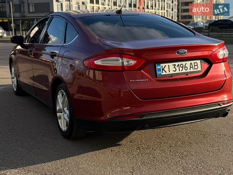 Седан Ford Fusion 2013 в Киеве