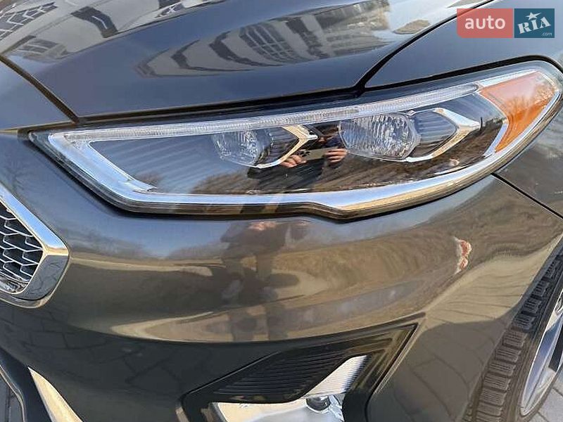 Седан Ford Fusion 2019 в Виннице