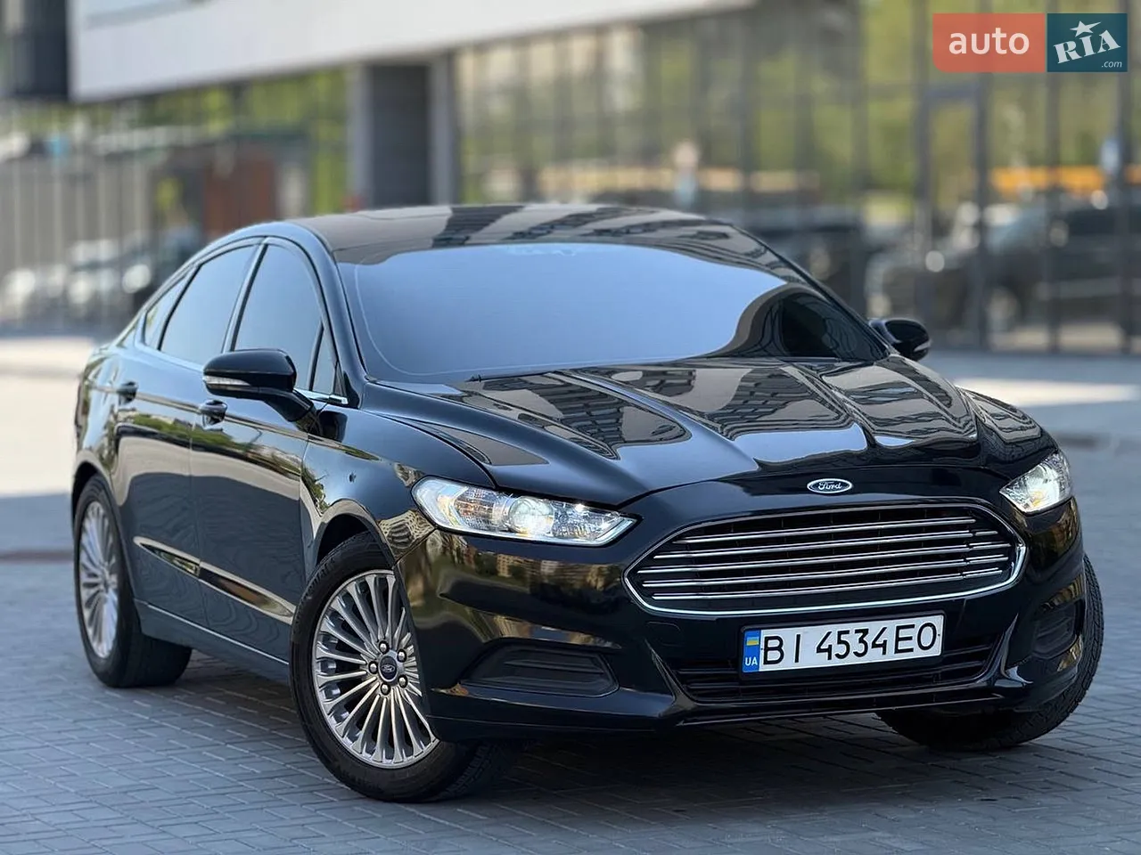 2013 Ford Fusion - мініатюра 28