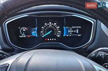 Седан Ford Fusion 2016 в Тернополі