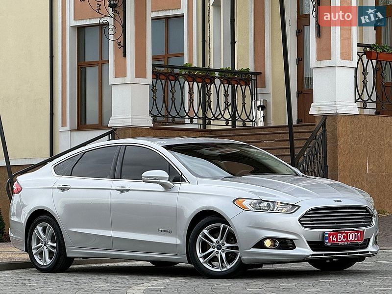 Ford Fusion 2016