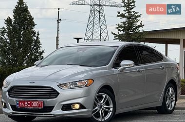 Седан Ford Fusion 2016 в Дрогобичі