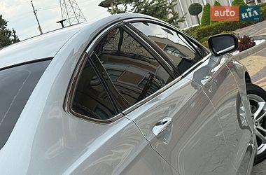 Седан Ford Fusion 2016 в Дрогобичі