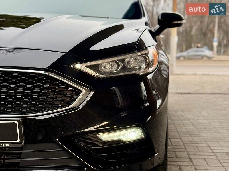 Седан Ford Fusion 2016 в Днепре