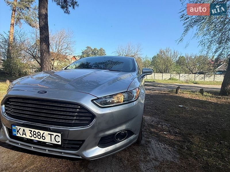 Седан Ford Fusion 2016 в Києві