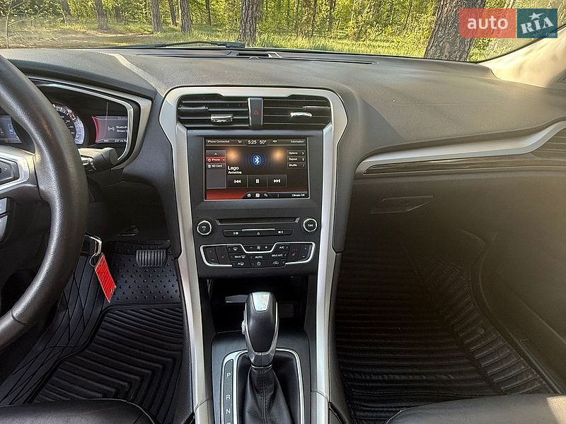Седан Ford Fusion 2016 в Києві