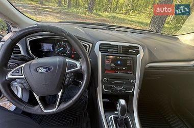 Седан Ford Fusion 2016 в Києві