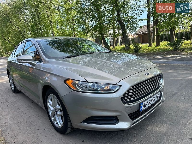 Седан Ford Fusion 2015 в Вінниці